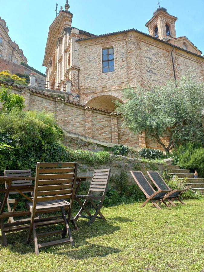Ferienwohnung Il Giardino Di Olivia Guarene Exterior foto