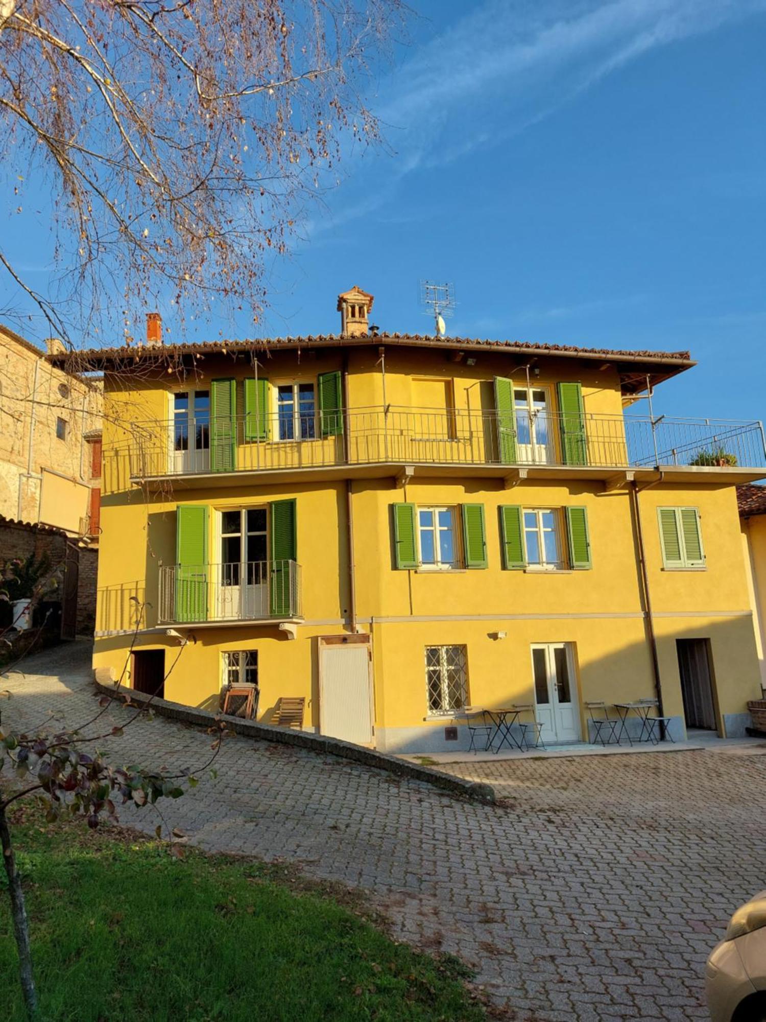 Ferienwohnung Il Giardino Di Olivia Guarene Exterior foto